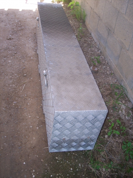 Aluminium-Riffelblech-Staubox / Staukasten